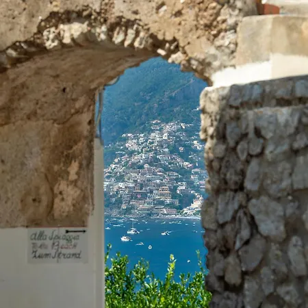 Sogno Di Tina, On The Way To The * Praiano